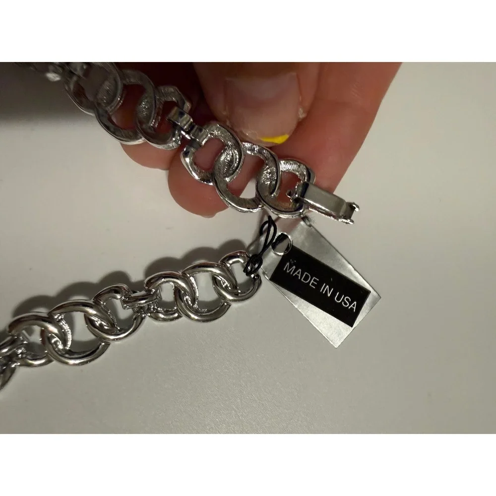 Designer's Collection Silver Tone Chunky Textured Link Chain Necklace 18in USA